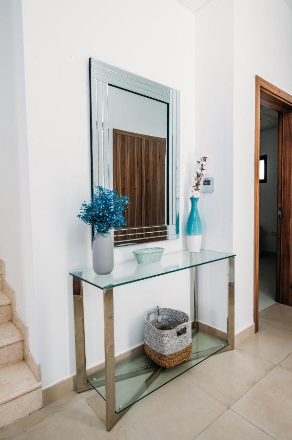 Relaxing Villa With Access To Pool And Beach 拉斯阿尔卡麦 外观 照片